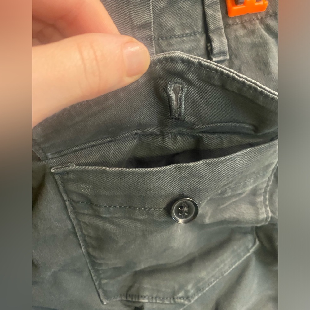 5/$20 Banana Republic Women’s Authentic Chino Blue Black Pocketed Shorts‎ Size 2 - Picture 7 of 9